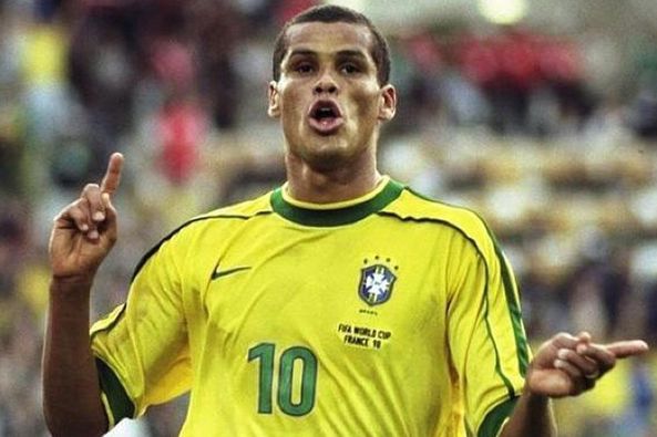 还要在比赛 还要在比赛