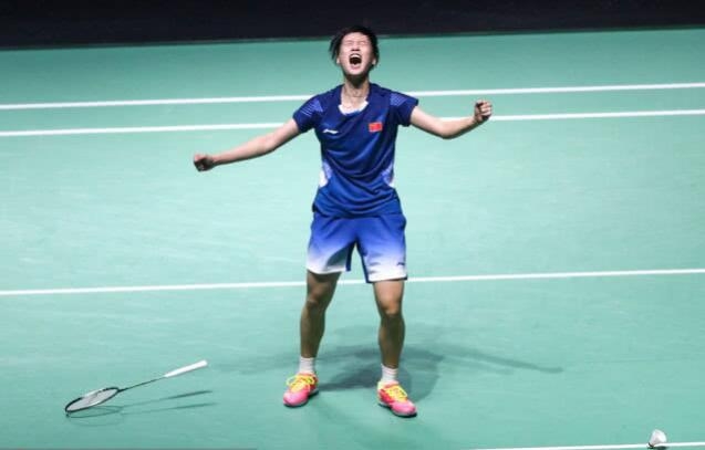 左边锋内收 左边锋内收